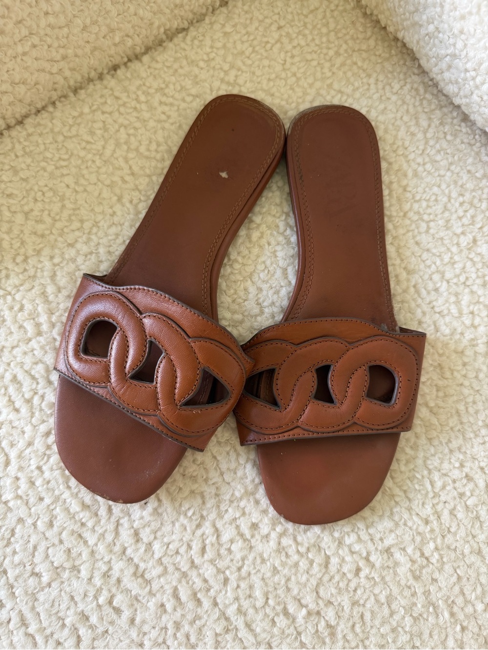 Zara Raised Detail Chain Slide Sandals in Brown Leather, 7.5 / 38